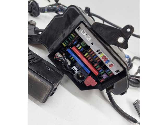 Ящик предохранителей (комплект) 8266248540, 8264448021 Lexus RX 450H