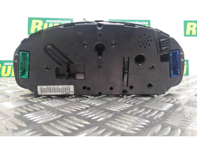 Přístrojová deska Volkswagen PASSAT 3B0920829A