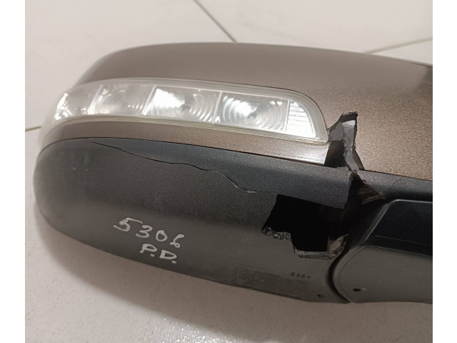 Зеркало электрическое        KIA Sorento  2010 - 2014 года   