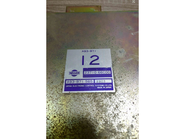 Řídící jednotka 2371066c00, a93b71565 Nissan Sunny 1991