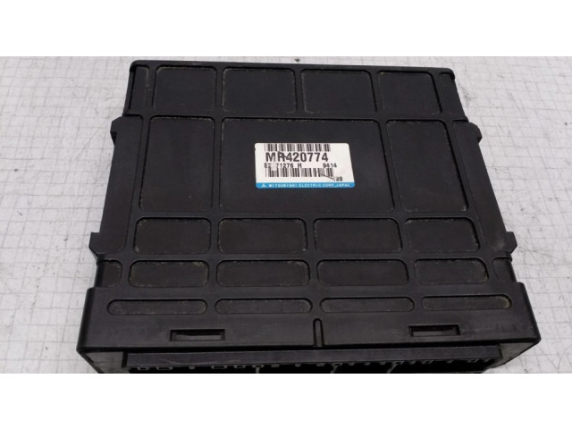 Řídící jednotka MR420774 Mitsubishi Space Star 2000