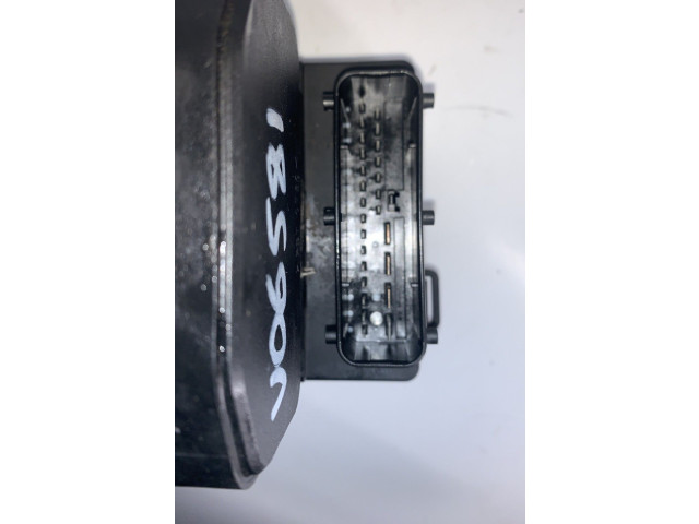 Блок управления АБС 7701050132   Renault Clio II