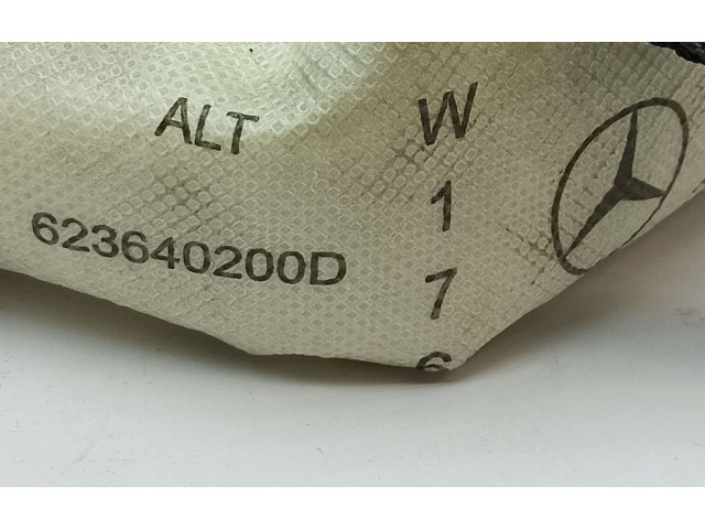 Боковая подушка безопасности 1768600202   Mercedes-Benz A W176