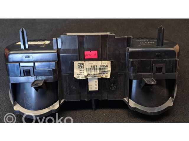 Přístrojová deska  Seat Leon (1P) 2005 1P0920827B  