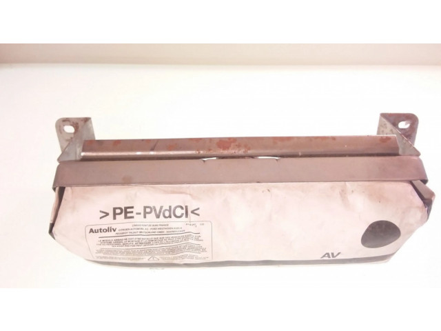 Подушка безопасности пассажира 96313161800R Citroen Xsara Picasso