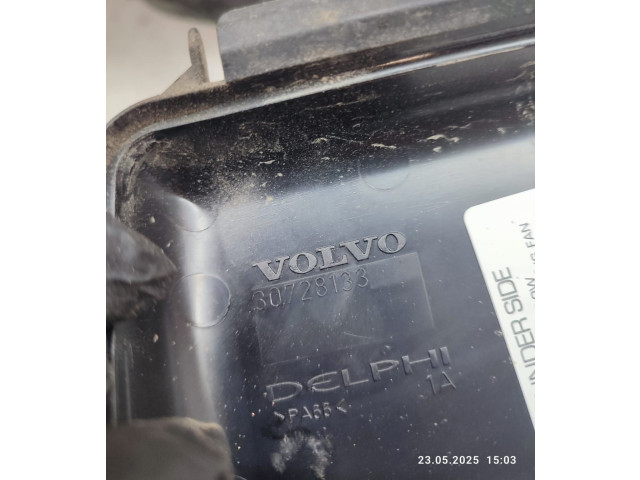Блок предохранителей 30728133 Volvo XC90