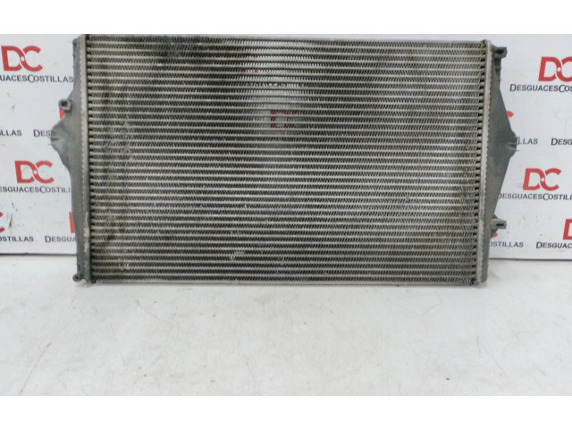 Интеркулер  30741580   Volvo S80 