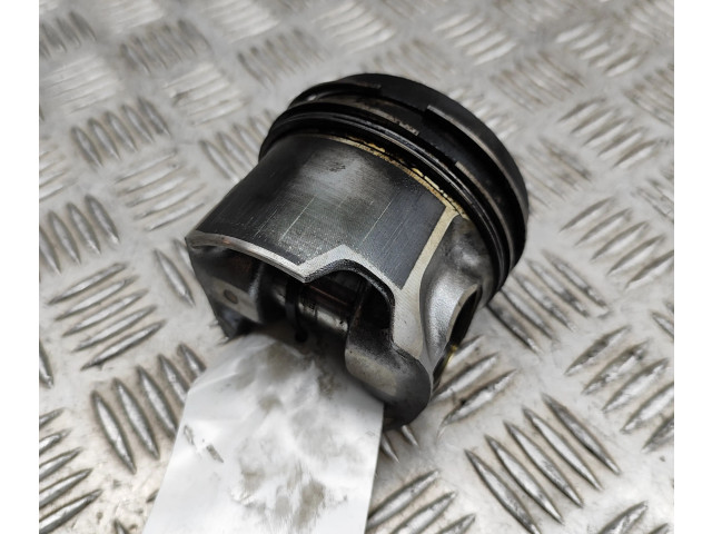 Píst 07L107065K Audi A6 S6 C6 4F CDYA