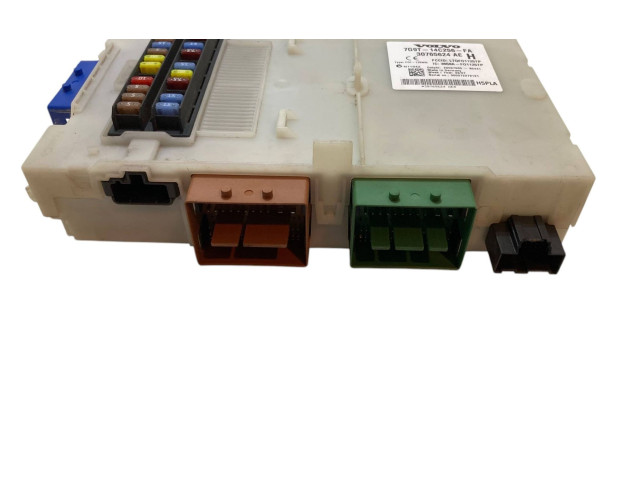 Pojistková skříňka 30765624, 7G9T14C256EA Volvo XC70 2011