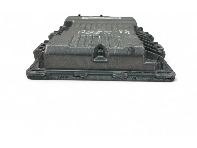 Блок управления двигателем Блок управления 31372489, S180134102D   Volvo V70