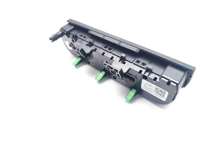 Блок управления климат-контролем 97250-J7520, 97250J7520   KIA Xceed