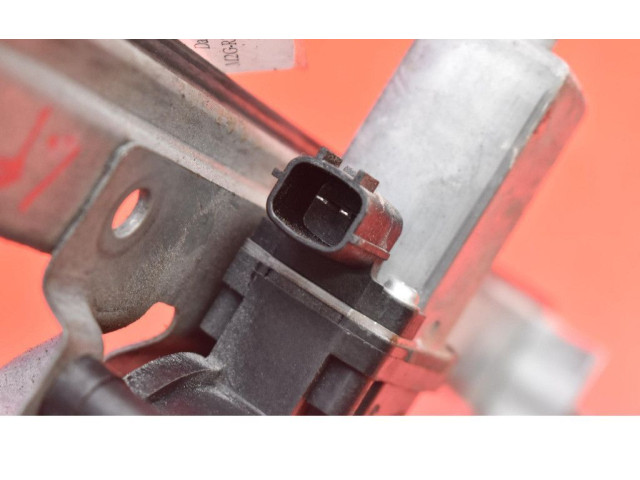 Зеркало электрическое        Dacia Dokker  2012 -  года   