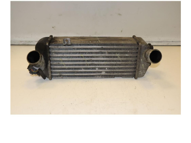 Интеркулер 282712A700 Hyundai ix20