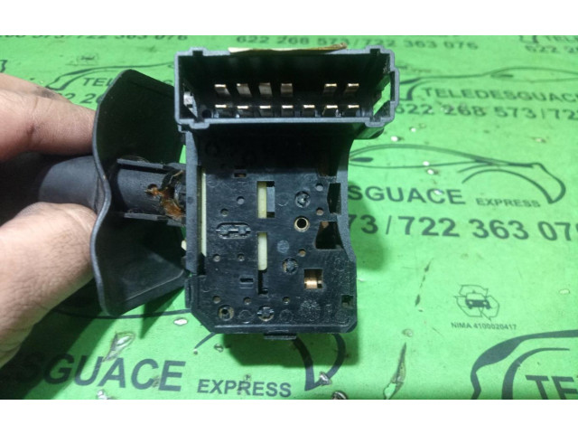 Переключатель дворников 8200792587 Dacia Logan I