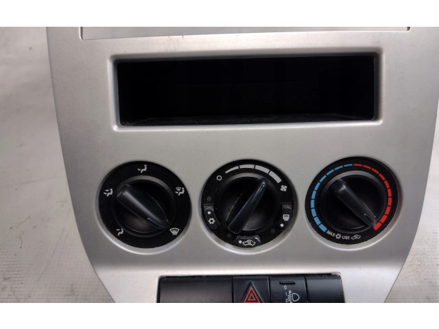 Блок управления климат-контролем    Dodge Caliber