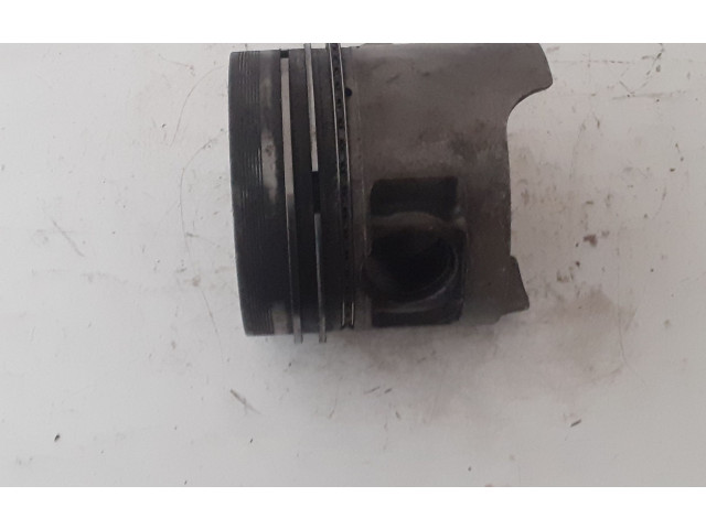 Поршень D901U04N Daihatsu Rocky