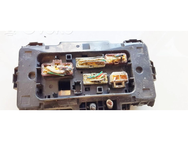 Pojistková skříňka Honda Stream 2002