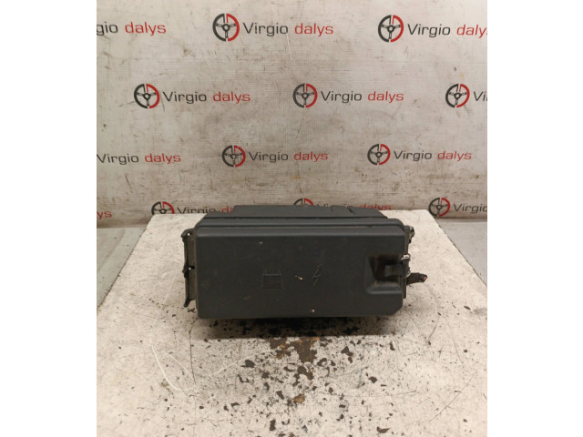 Блок предохранителей  1645400182   Mercedes-Benz R W251    