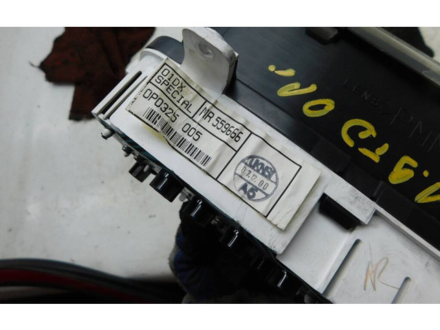 Панель приборов MR559666 Mitsubishi Carisma