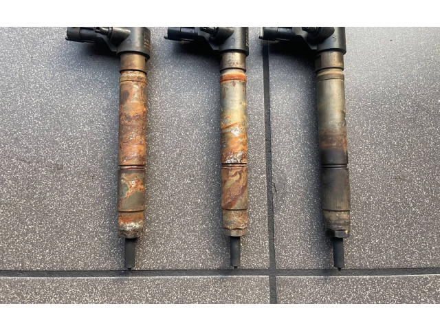 Форсунка 0445115025    Citroen C-Crosser  HNV 