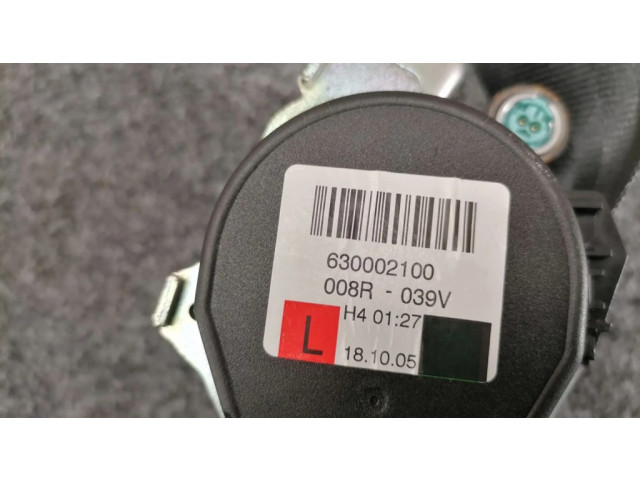 Задний ремень безопасности