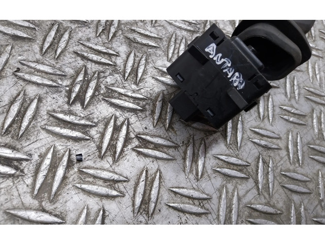 Ручка стеклоочистителей    Opel Antara