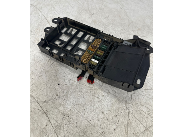 Блок предохранителей 4F0971845 Audi A6 S6 C6 4F