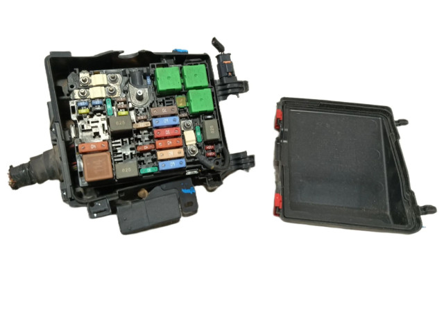 Pojistková skříňka Řídící jednotka BSM 9804681780, 9678633380 Citroen Berlingo 2019