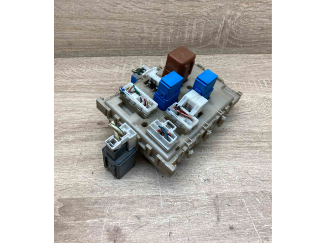 Pojistková skříňka 243505M300 Nissan Almera N16 2000