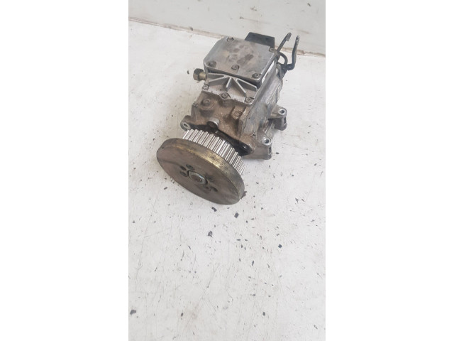 Топливный насос 059130106J    Audi A4 S4 B6 8E 8H   