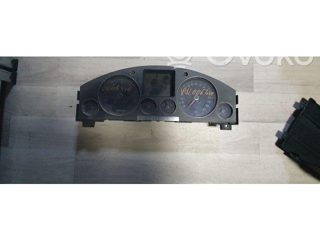 Панель приборов 3D0920881   Volkswagen Phaeton       