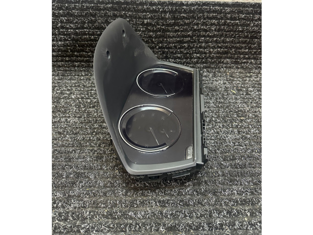 Přístrojová deska  BMW X2 F39 2018 6837007, 8715146  