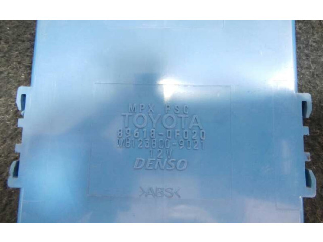 Блок управления DENSO   Toyota Corolla Verso E121