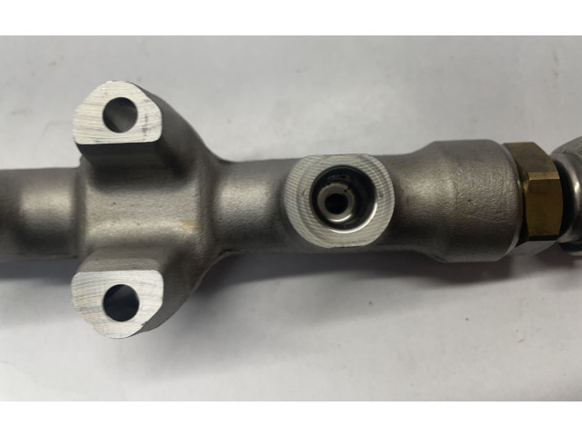 Топливная рампа 05E133320, 04C906054C Volkswagen Jetta VII