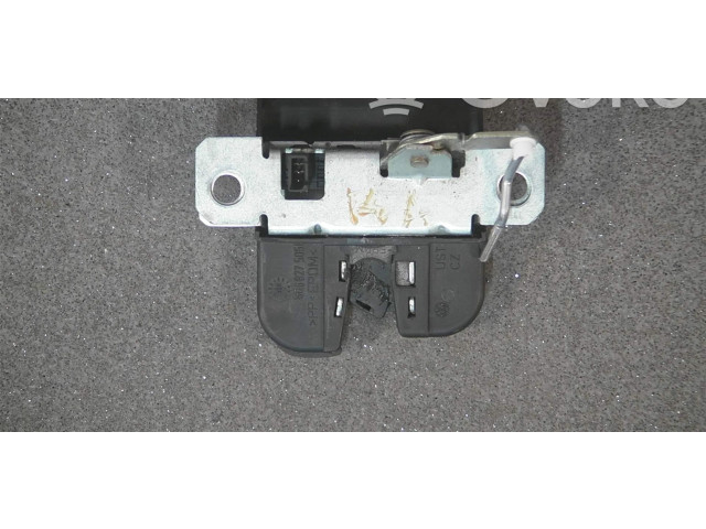 Zámek zadních dveří 6Q6827505B Volkswagen Polo IV 9N3 2005