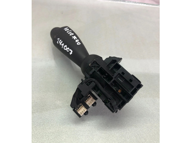 Ручка стеклоочистителей 31481373 Volvo XC40