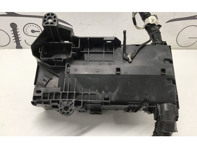 Pojistková skříňka Toyota Land Cruiser (J150) 2015