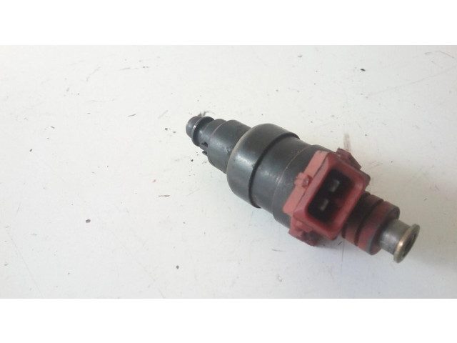 Vstřikovač 90501588, 5WK90761 Opel Vectra B pro benzínový motor 2.0