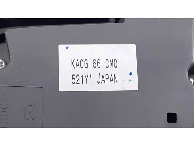 Радио/ проигрыватель CD/DVD / навигация