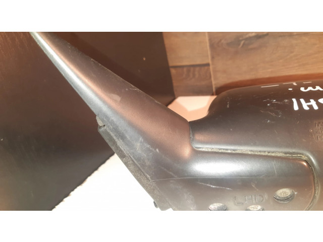 Зеркало (механическое) левое Mitsubishi Colt 1992-1996 года