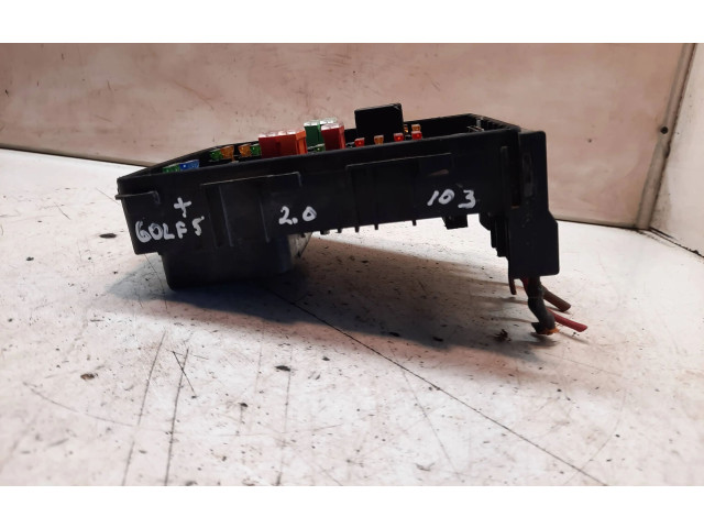 Блок предохранителей 3C09712490 Volkswagen Golf Plus