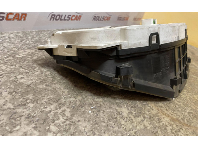 Панель приборов 8673263, 8673802 Volvo V70