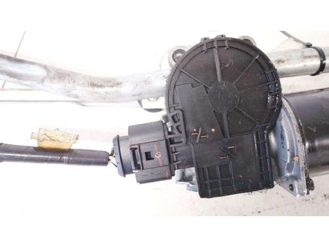 Моторчик дворников Mazda 3 I