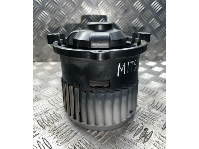 Вентилятор печки 1736096902, 01607007011 Mitsubishi Colt