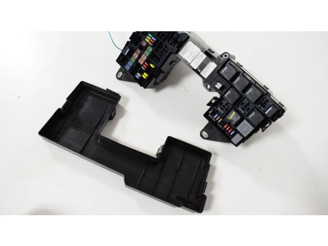 Блок предохранителей AX2314290AEB Jaguar XF X250