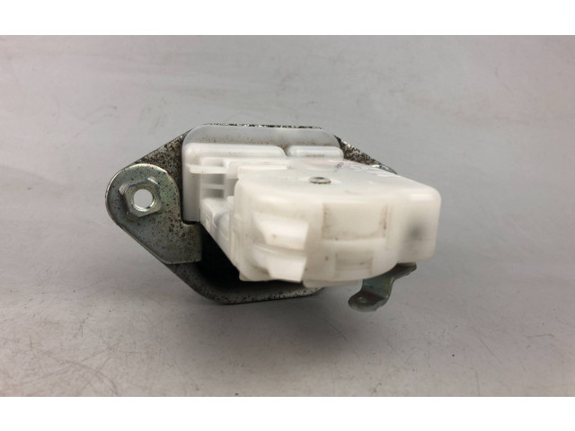 Zámek zadních dveří Subaru Outback (BS) 2015