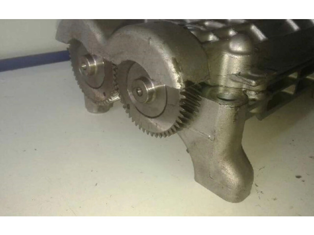 Масляный насос Nissan Navara