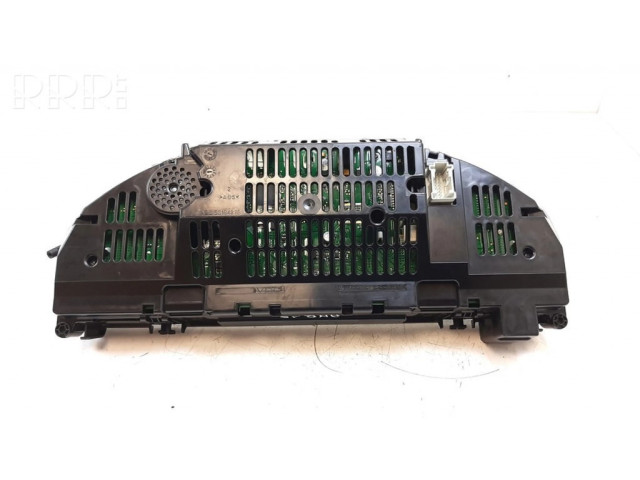 Přístrojová deska Mercedes-Benz C W204 2010 A2049002105