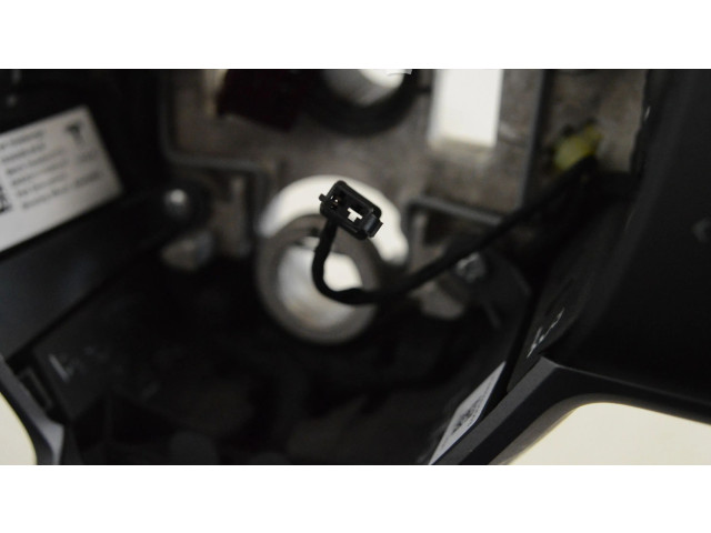 Руль Tesla Model Y 2020 - года 162659900B