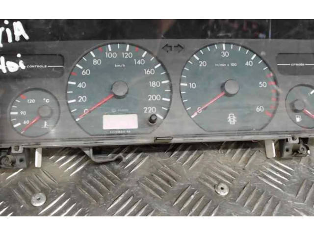 Přístrojová deska Citroen Berlingo 216243195